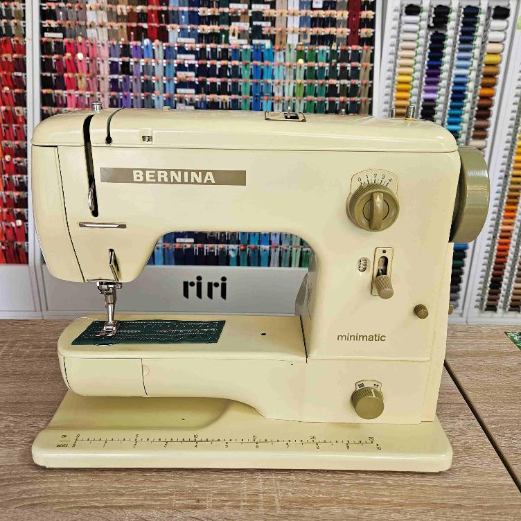 Nähmaschine Bernina 707